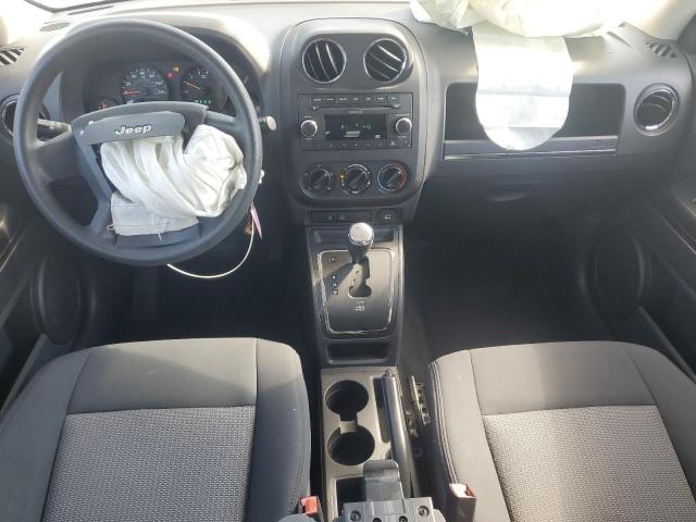 1J4FT28BX9D250798 - 2009 JEEP PATRIOT SPORT WHITE photo 8