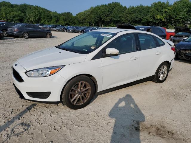 1FADP3F22JL318280 - 2018 FORD FOCUS SE WHITE photo 1