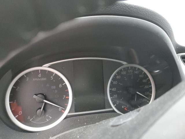 3N1AB7AP5JY310612 - 2018 NISSAN SENTRA S RED photo 17