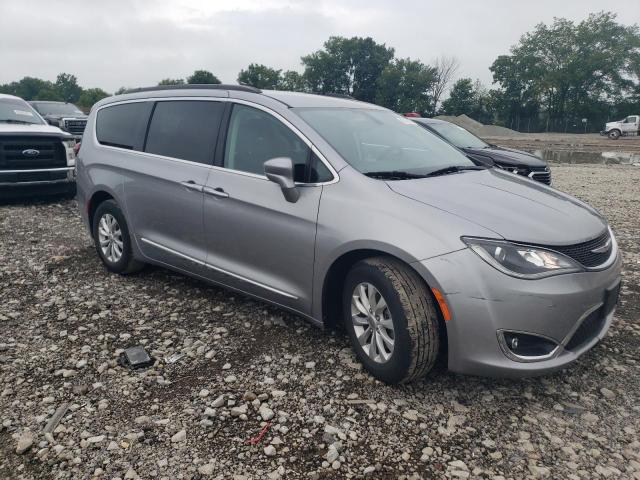 2C4RC1BG3HR524503 - 2017 CHRYSLER PACIFICA TOURING L SILVER photo 4