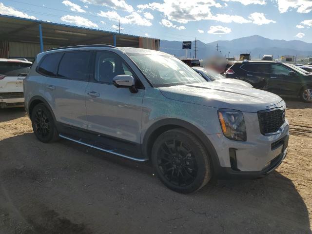 5XYP5DHC0MG159607 - 2021 KIA TELLURIDE SX GRAY photo 4