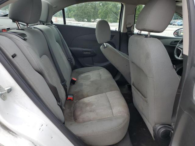 1G1JA5SH7F4127615 - 2015 CHEVROLET SONIC LS WHITE photo 11