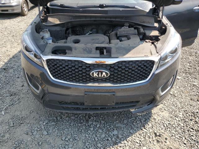 5XYPGDA39JG388819 - 2018 KIA SORENTO LX GRAY photo 12