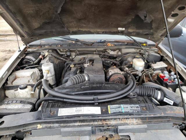 1GTCS145528183998 - 2002 GMC SONOMA SILVER photo 7