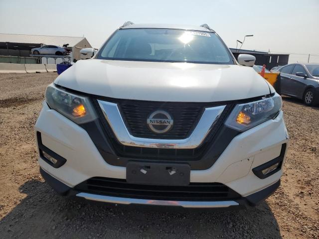 JN8AT2MT1JW459603 - 2018 NISSAN ROGUE S 白色 照片 5