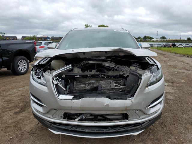 5LMCJ1C93KUL42525 - 2019 LINCOLN MKC SILVER photo 5