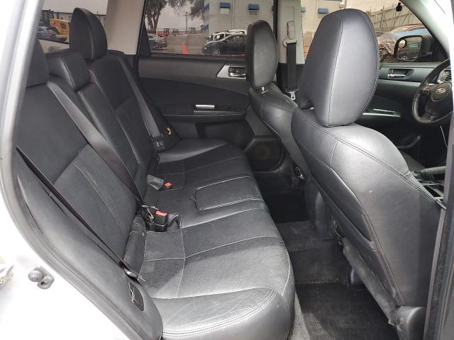JF2SHAEC4DH433579 - 2013 SUBARU FORESTER LIMITED Сріблястий фото 10