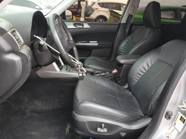 JF2SHAEC4DH433579 - 2013 SUBARU FORESTER LIMITED Сріблястий фото 7