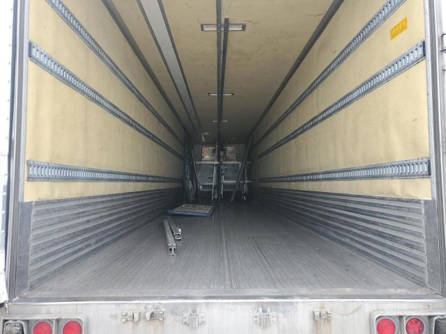 1UYVS2489DM630336 - 2013 UTILITY VS2RA Weiß Foto 6