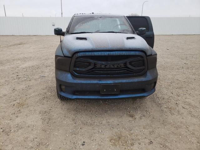 1C6RR7MTXJS202576 - 2018 RAM 1500 SPORT BLUE photo 9