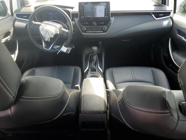 5YFBPRBE6LP040241 - 2020 TOYOTA COROLLA LE 银色 照片 8