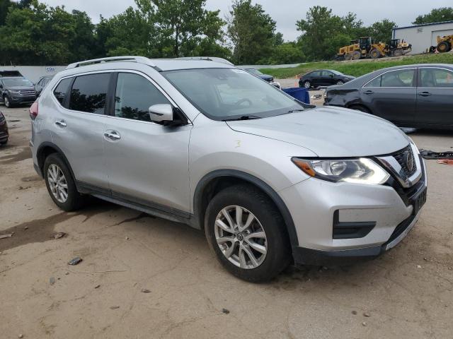 KNMAT2MV6KP511087 - 2019 NISSAN ROGUE S Արծաթագույն լուսանկար 4