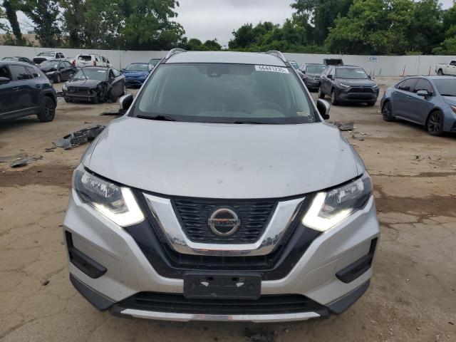 KNMAT2MV6KP511087 - 2019 NISSAN ROGUE S Արծաթագույն լուսանկար 5