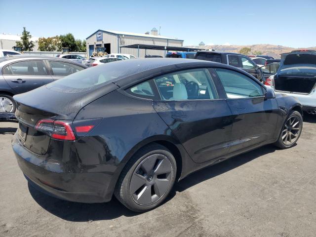 5YJ3E1EA7PF497579 - 2023 TESLA MODEL 3 BLACK photo 3