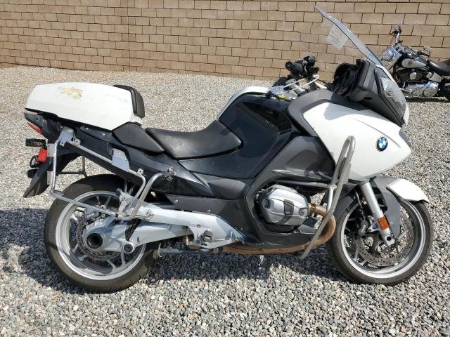 WB1044001EZW23476 - 2014 BMW R1200 RT SILVER photo 1