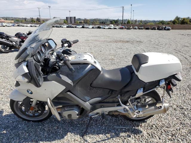 WB1044001EZW23476 - 2014 BMW R1200 RT SILVER photo 3