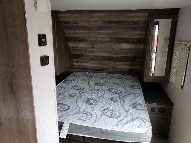 4YDT21621KK413457 - 2019 PASSPORT TRAVELTRLR WHITE photo 5