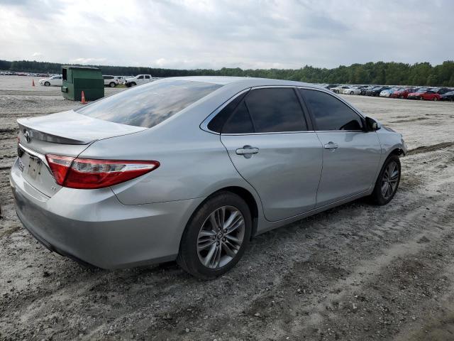 4T1BF1FK5FU088255 - 2015 TOYOTA CAMRY LE SILVER photo 3