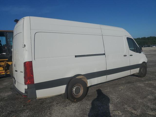 W1W4DCHY1MT052649 - 2021 MERCEDES-BENZ SPRINTER 2500 WHITE photo 3