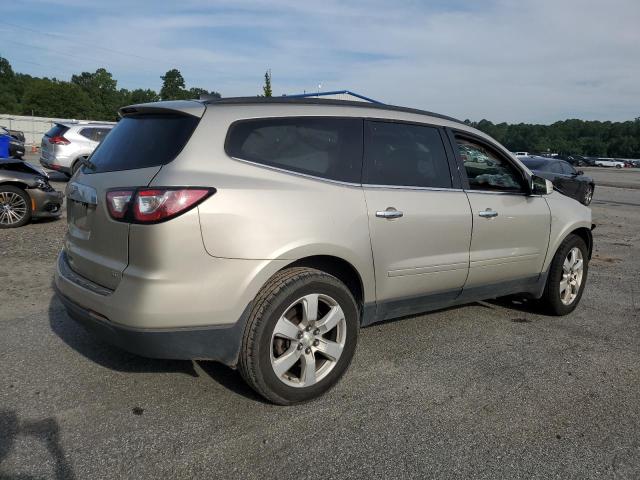 1GNKVGKD0HJ192276 - 2017 CHEVROLET TRAVERSE LT Srebrny zdjęcie 3