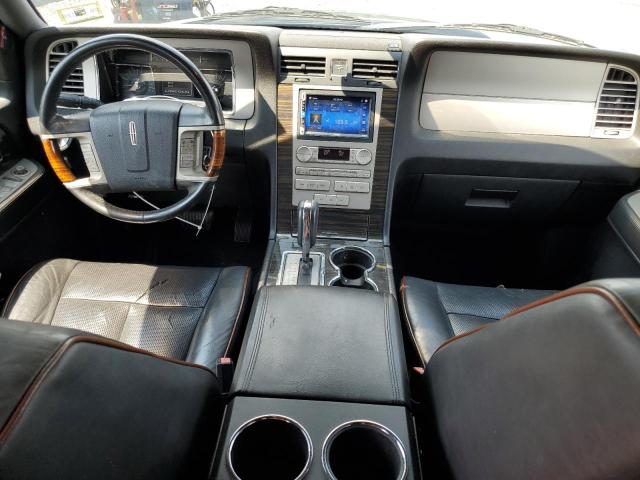 5LMFU28518LJ01352 - 2008 LINCOLN NAVIGATOR BLACK photo 8