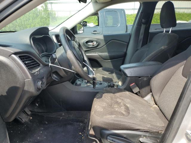 1C4PJMCBXKD231256 - 2019 JEEP CHEROKEE LATITUDE 银色 照片 7