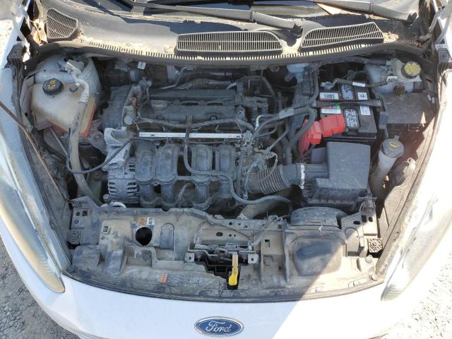 3FADP4EJ3FM172833 - 2015 FORD FIESTA SE WHITE photo 11