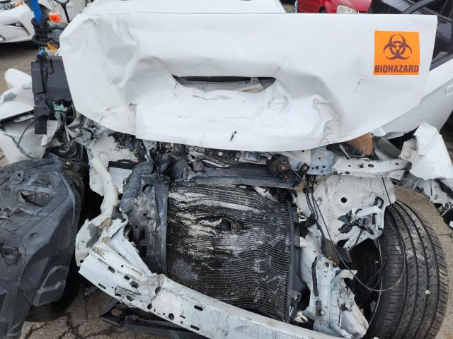 2C3CDXCT5MH528025 - 2021 DODGE CHARGER R/T WHITE photo 11