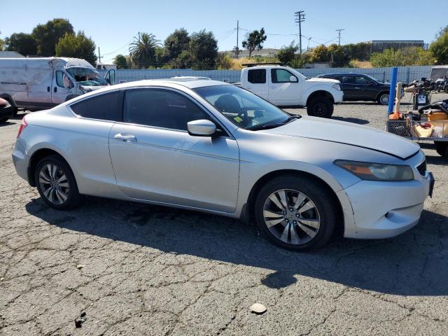 1HGCS12828A003232 - 2008 HONDA ACCORD EXL SILVER photo 4