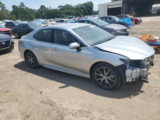 4T1G11AK4PU789169 - 2023 TOYOTA CAMRY SE NIGHT SHADE SILVER photo 4