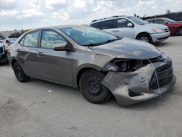 2T1BURHEXJC108411 - 2018 TOYOTA COROLLA L Қоңыр фото 4