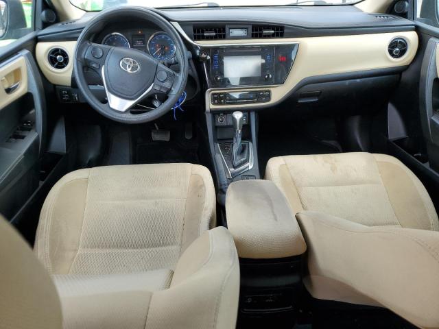 2T1BURHEXJC108411 - 2018 TOYOTA COROLLA L Қоңыр фото 8