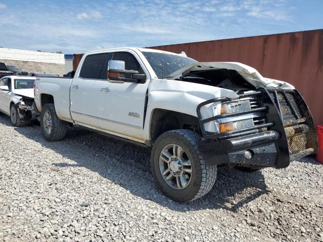 1GC1KXE89FF634239 - 2015 CHEVROLET SILVERADO K2500 HIGH COUNTRY WHITE photo 4