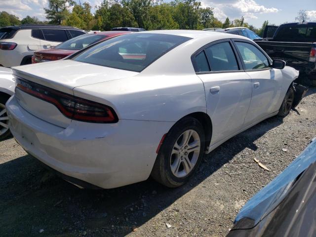 2C3CDXBG7GH303694 - 2016 DODGE CHARGER SE WHITE photo 3