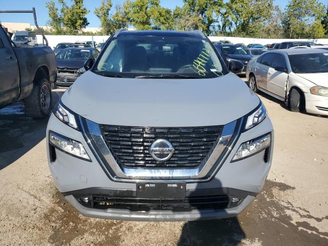 JN8AT3CA8MW026841 - 2021 NISSAN ROGUE SL GRAY photo 5