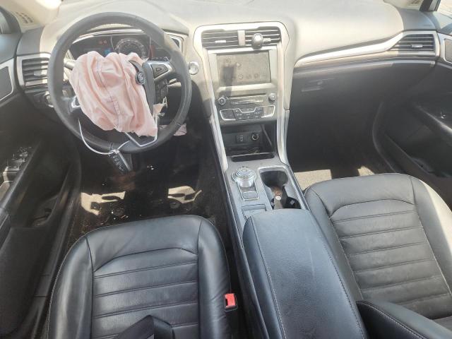 3FA6P0HD6JR200787 - 2018 FORD FUSION SE BLUE photo 8