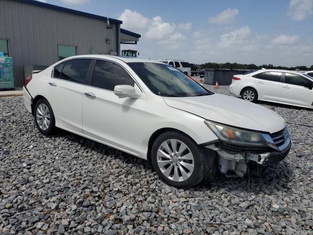 1HGCR2F82DA081712 - 2013 HONDA ACCORD EXL WHITE photo 4