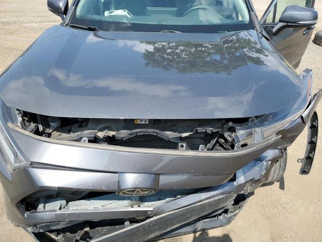 2T3R1RFV6MC227384 - 2021 TOYOTA RAV4 XLE GRAY photo 12