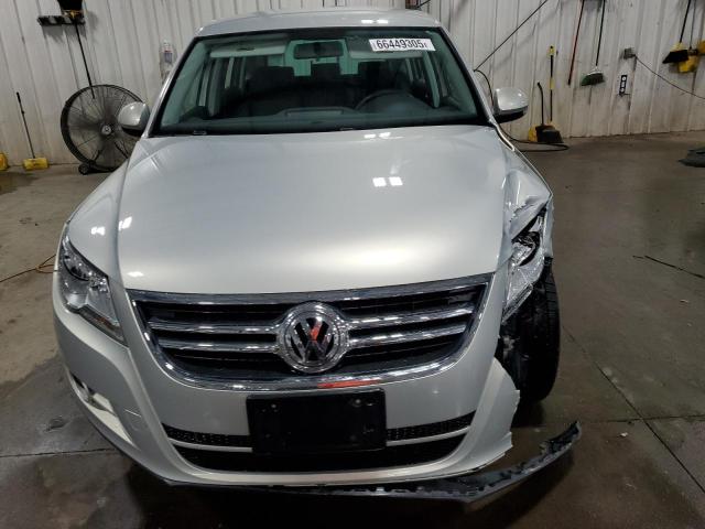 WVGAV75N19W005460 - 2009 VOLKSWAGEN TIGUAN S SILVER photo 5