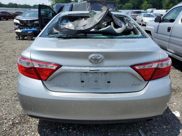 4T4BF1FK6GR583636 - 2016 TOYOTA CAMRY LE SILVER photo 6