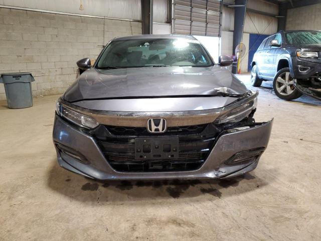 1HGCV1F35JA149975 - 2018 HONDA ACCORD SPORT GRAY photo 5