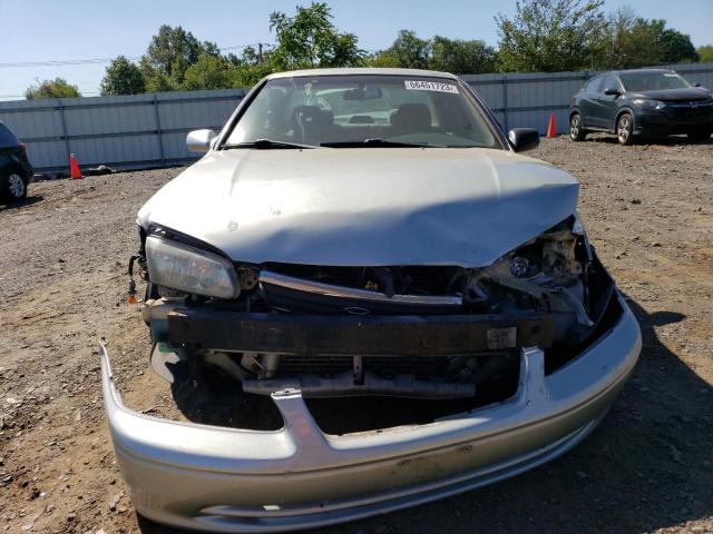 4T1BG22K7YU685015 - 2000 TOYOTA CAMRY CE SILVER photo 5