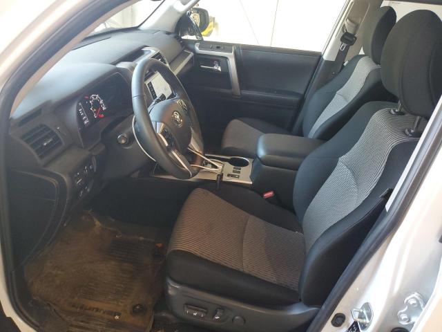 JTEEU5JR4R5316792 - 2024 TOYOTA 4RUNNER SR5 WHITE photo 7