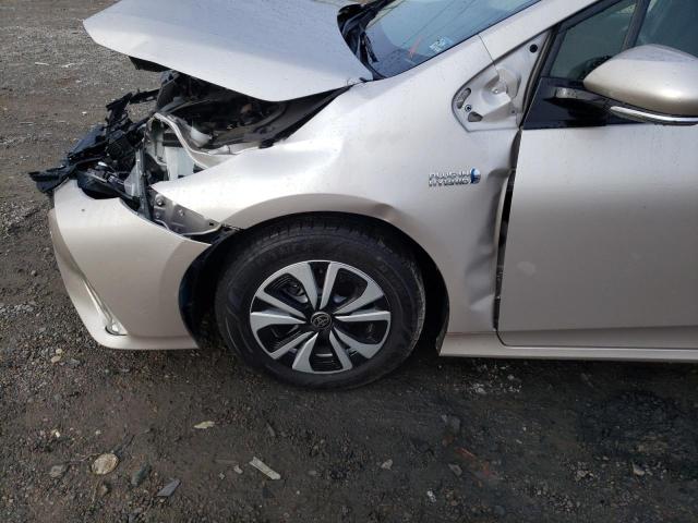 JTDKARFP2J3097166 - 2018 TOYOTA PRIUS PRIM 银色 照片 9