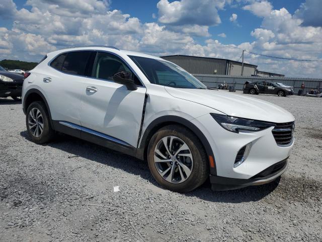 LRBFZNR45ND137386 - 2022 BUICK ENVISION ESSENCE WHITE photo 4