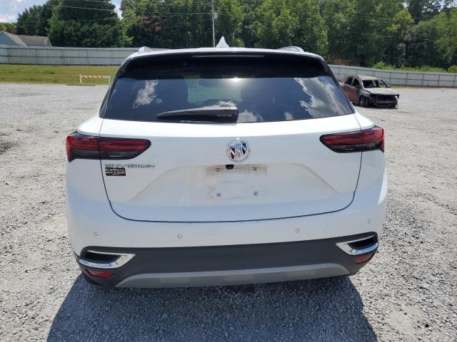 LRBFZNR45ND137386 - 2022 BUICK ENVISION ESSENCE WHITE photo 6
