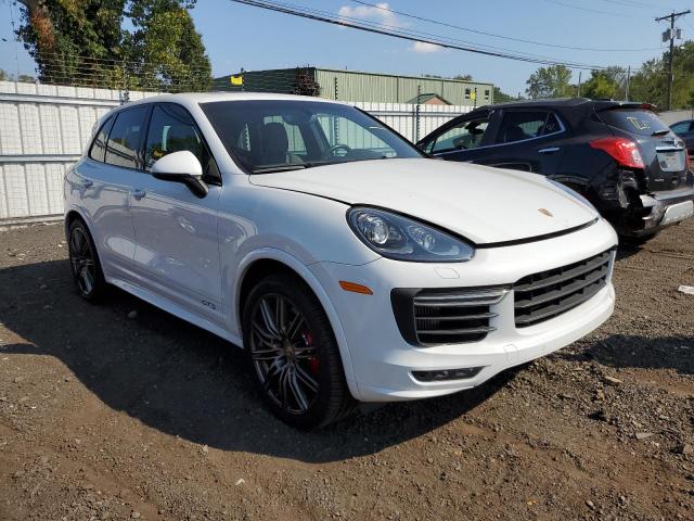 WP1AD2A27HLA80930 - 2017 PORSCHE CAYENNE GTS WHITE photo 4