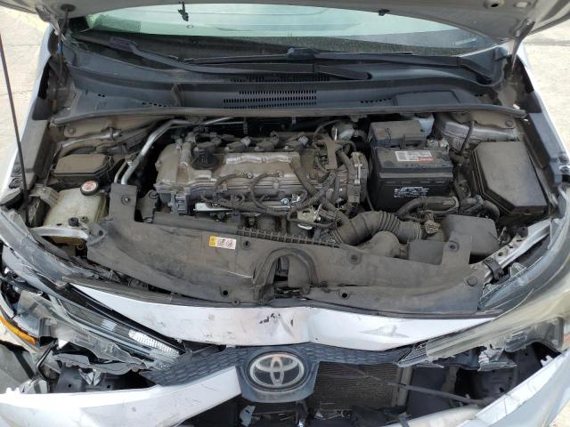 5YFEPRAE7LP032275 - 2020 TOYOTA COROLLA LE Gümüş foto 11