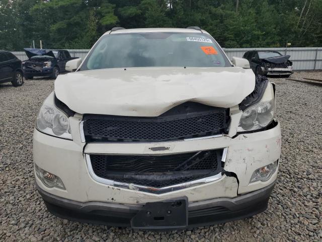 1GNKVJED5BJ124314 - 2011 CHEVROLET TRAVERSE LT WHITE photo 5