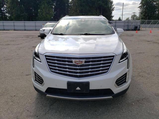 1GYKNGRS1KZ181691 - 2019 CADILLAC XT5 PLATINUM WHITE photo 5